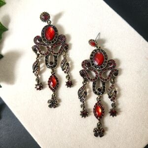 Vintage Vibes Red Burgandy Chandelier Earrings